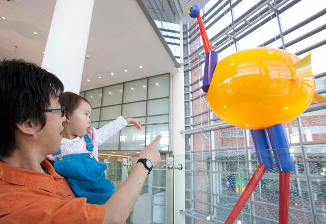 father with child at the John's Hopkins Children's Center